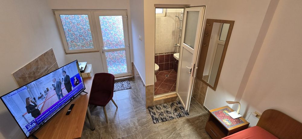 La 5 minute de stația de metrou Eroii Revolutiei