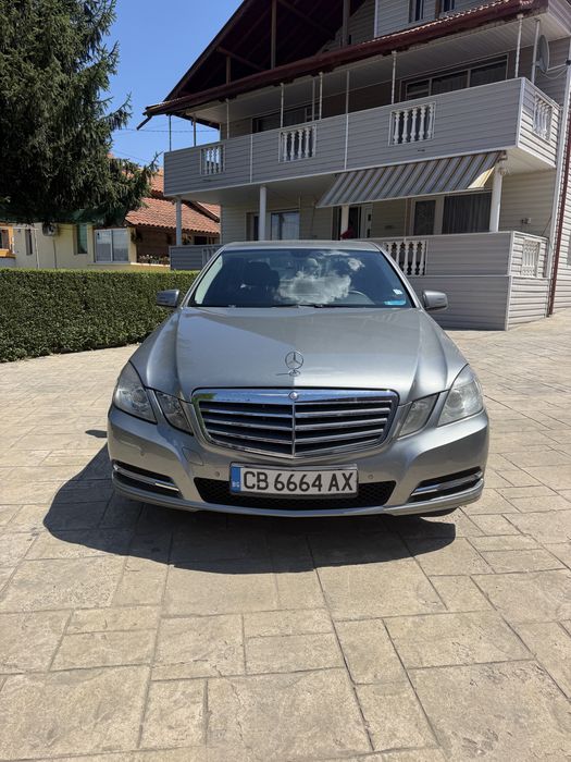 Mercedes E220,132ks,TOP