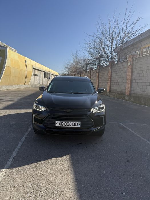 Tracker 2 premier sotiladi