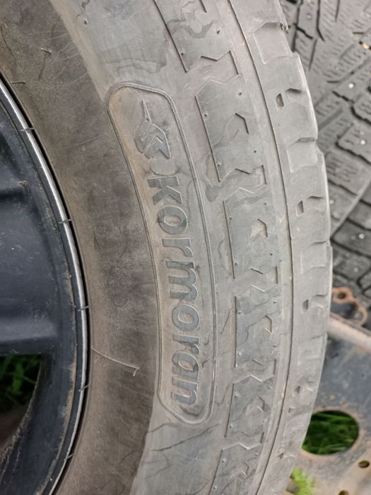 Резина летняя р 18 на крузак лексус