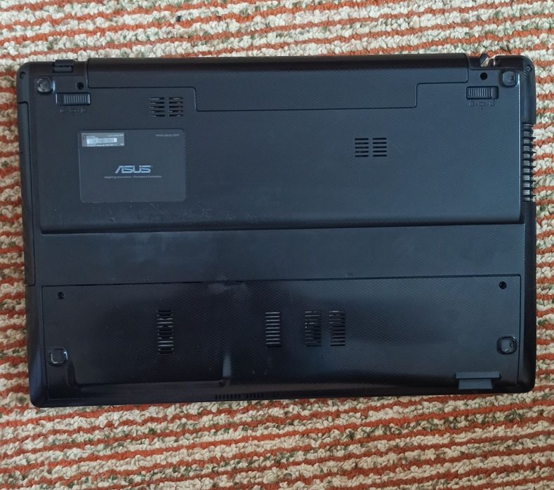 Лаптоп ASUS Note