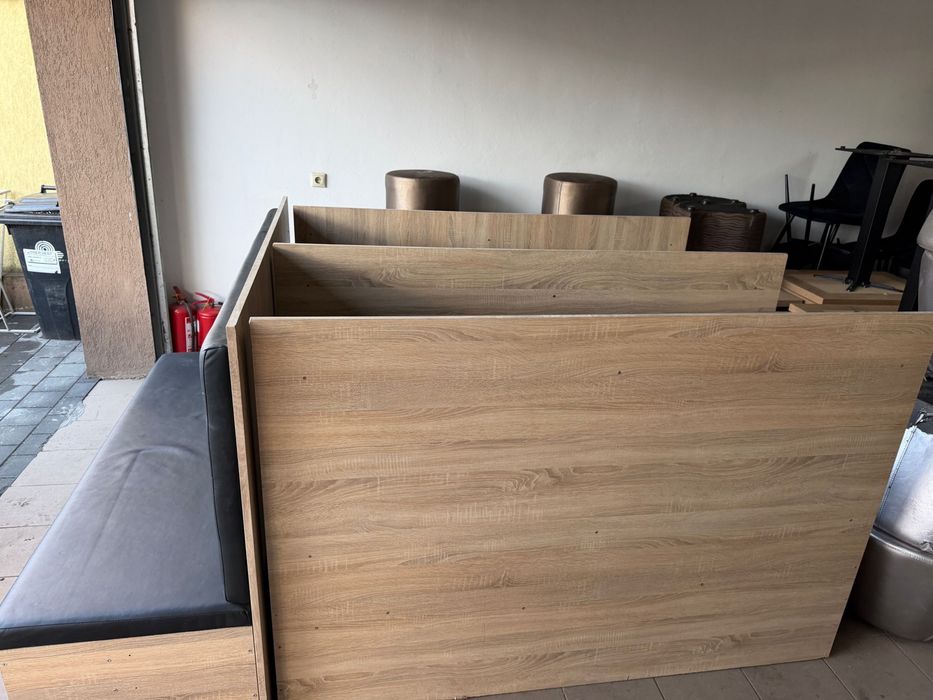 Canapele bar-cafenea din piele