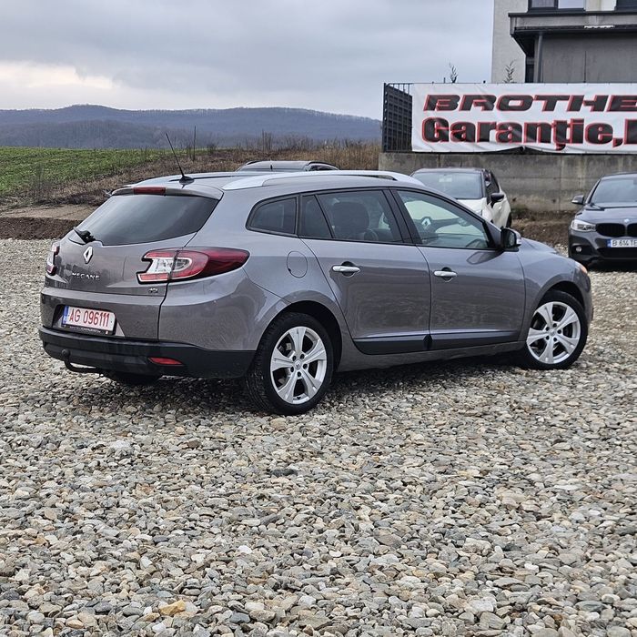 RENAULT Megane 2011 — imagine 3