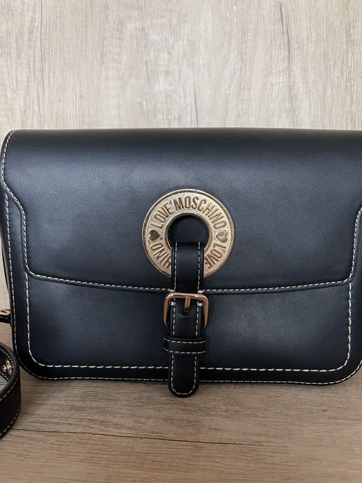 Geanta de umar Love Moschino