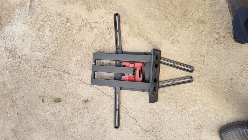 Крепление для телевизора