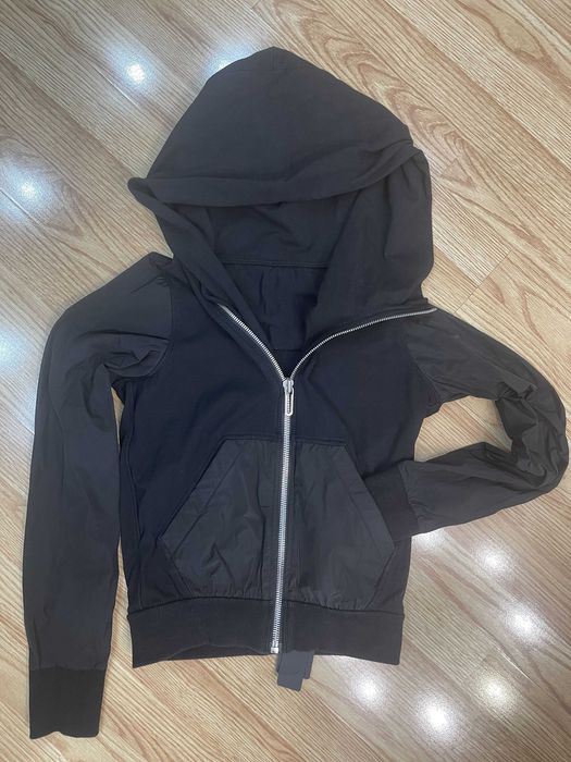 Суичър с диагонален цип MADE BY SOCIETY