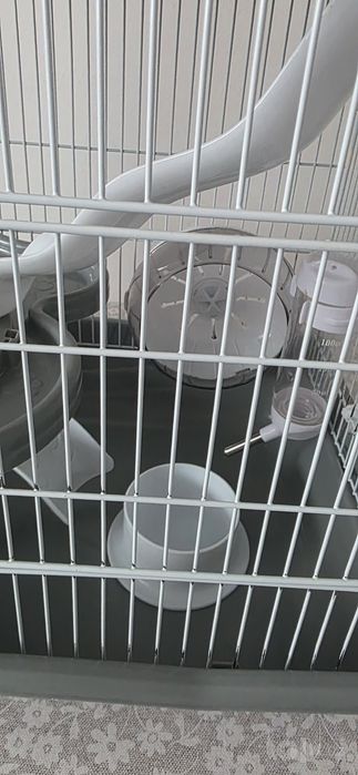 Продам клетку для хомяков.