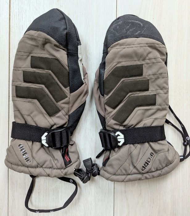 ръкавици с един пръст за качване