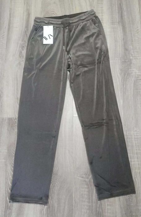 Pantaloni dama din catifea