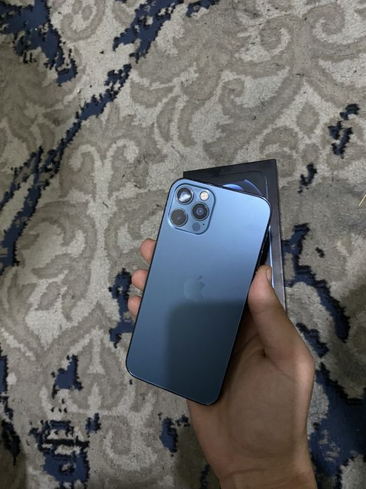 Iphone 12 pro Pacific blue