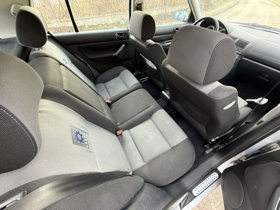 Volkswgen Golf IV - 1.6 Benzina - Euro 4- Climatronic -Incalzire scane