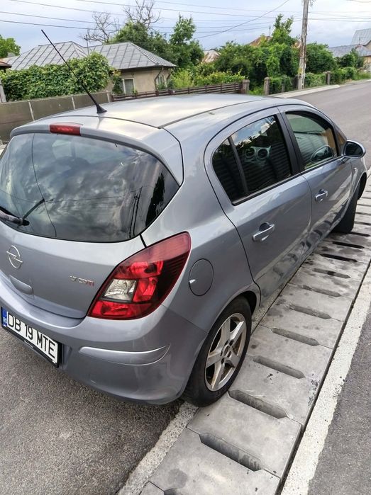 Vând mașină Opel corsa