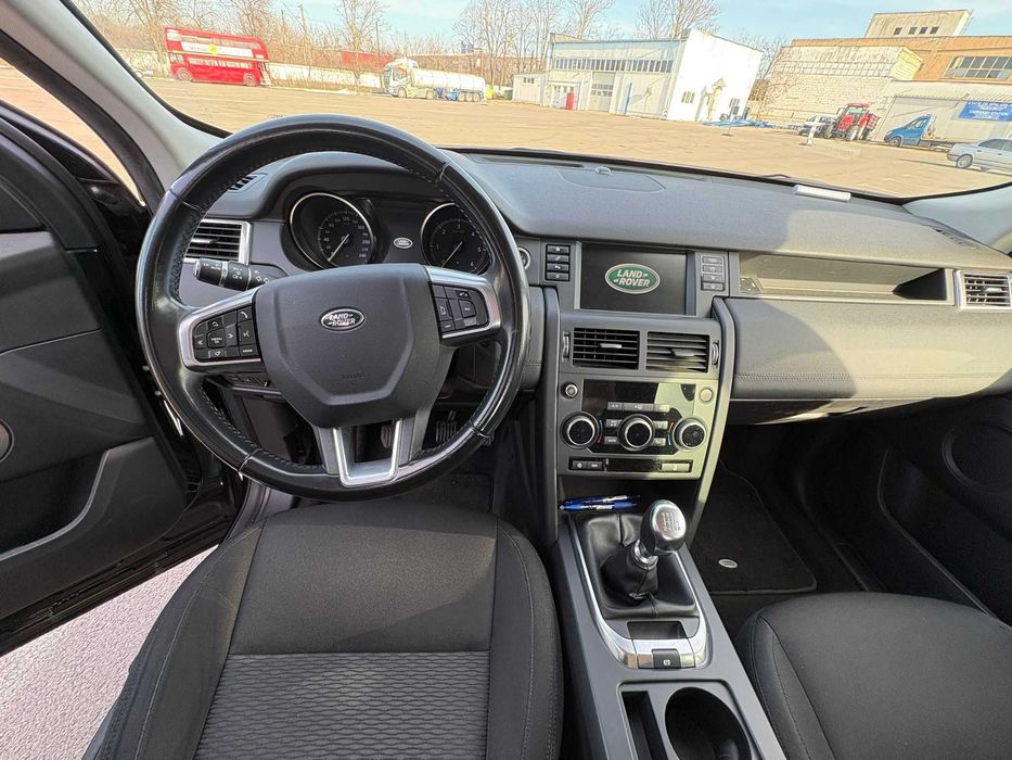 Land Rover Discovery Sport 2018 2.0  TD4 SE