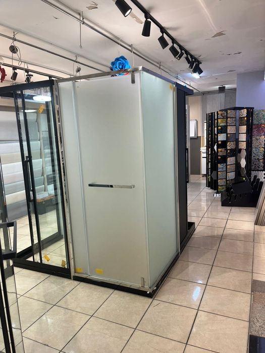 «Душевые кабины и перегородки»