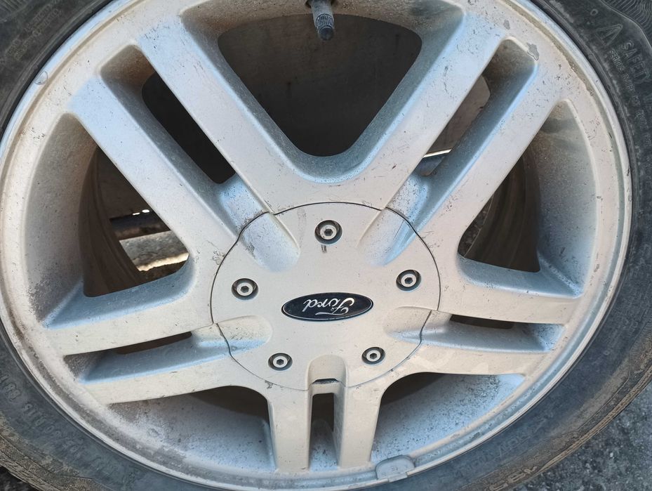 Гуми+джанти 15 цола за Форд