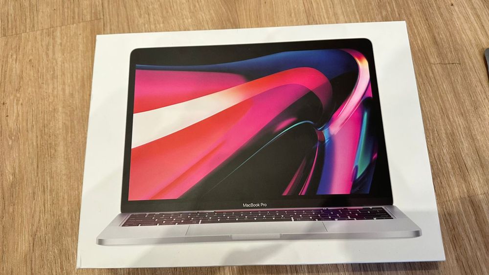 MacBook pro 13 (24gb/1 Ter)
