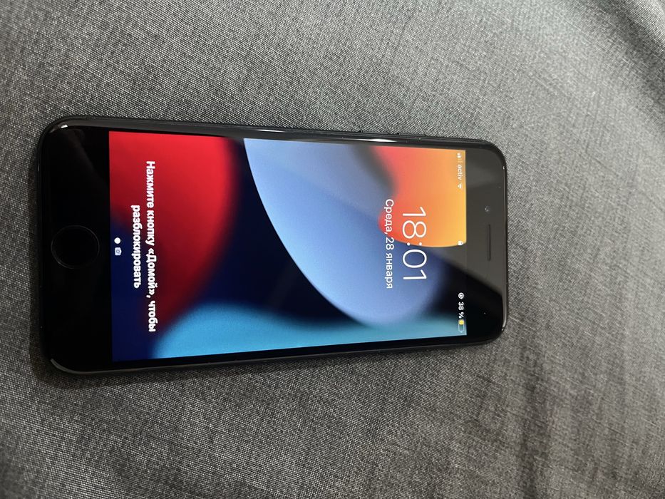 Айфон 7  32гб 100% акб