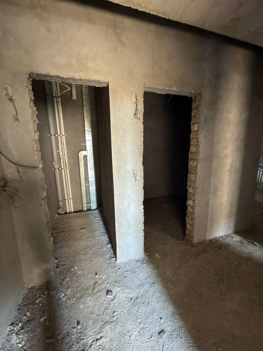 Novostroy (uy) sotiladi toshkent viloyati Nurafshon shahri