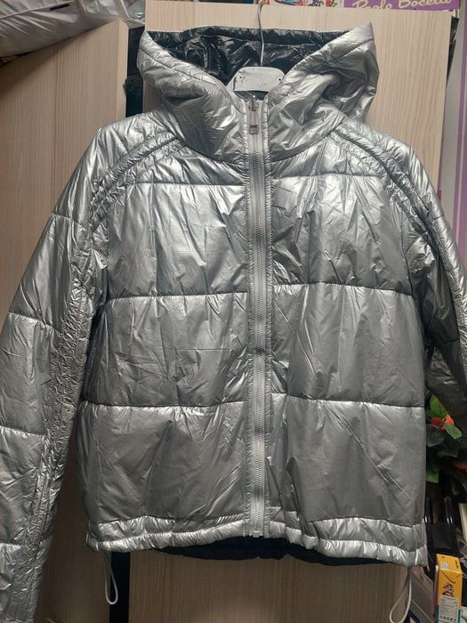 Дамско сребърно яке