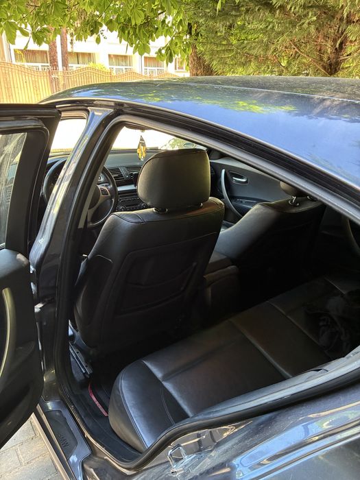 Vand sau schimb bmw seria 1