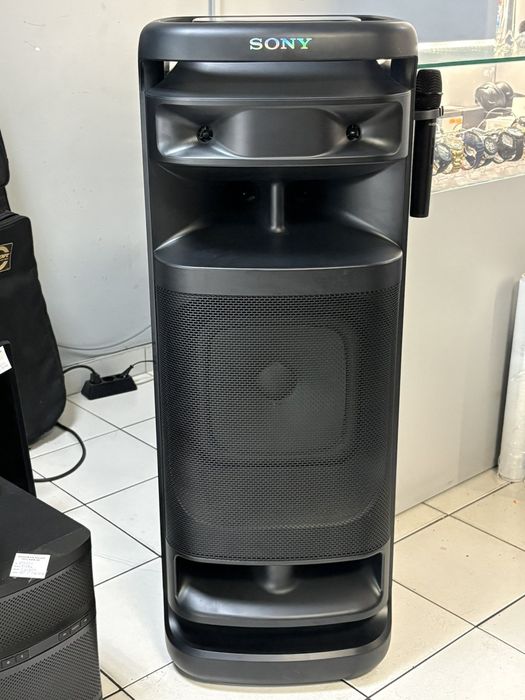 Sony ULT Tower 10