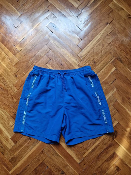 Страхотни юношески бански CALVIN KLEIN , размер 12-14 г  / XS