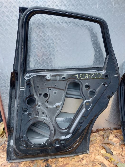 usa portiera dreapta spate original porsche macan 2014 - 2019