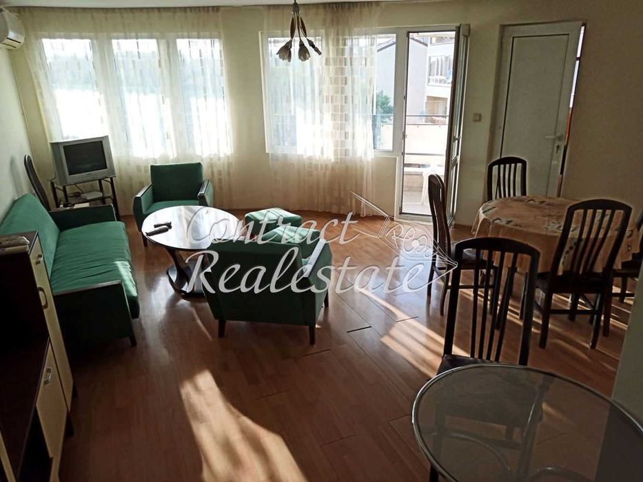 Дава се под наем Тристаен апартамент в Варна, Колхозен пазар - 70 кв.м за 459 € - Снимка #1