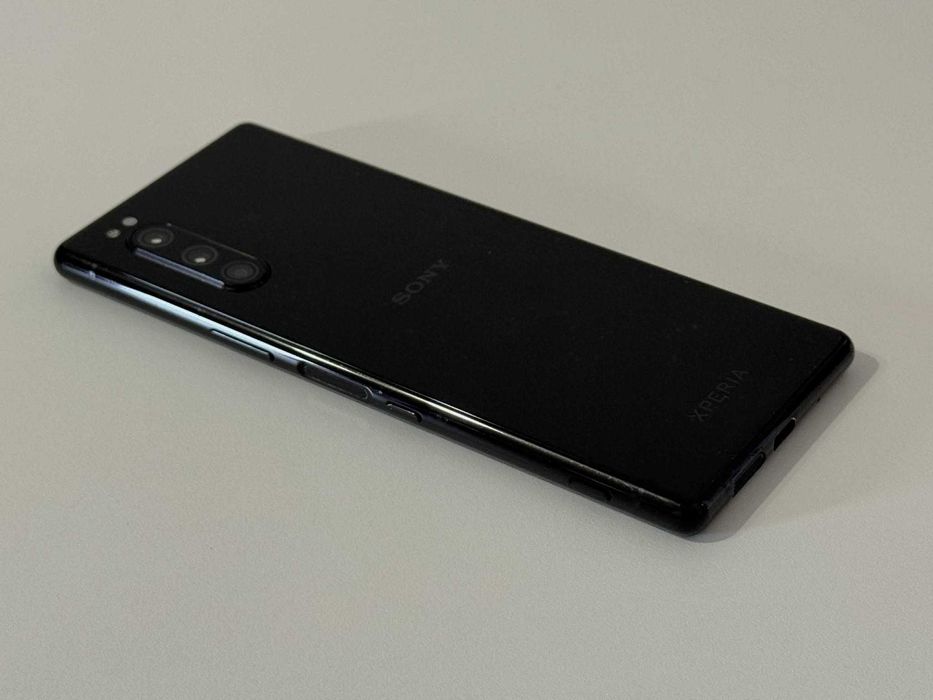 Бартер! Перфектен! Sony Xperia 5 Space Gray (Черен)