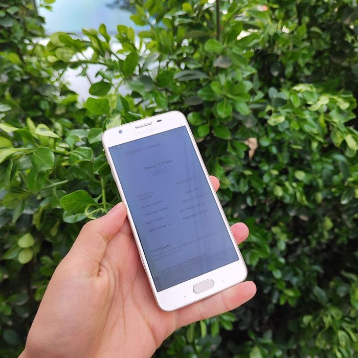 Samsung J5 dastavka bor