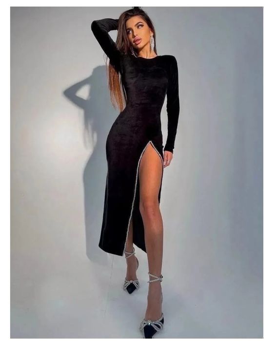 Продам очень красивые платья