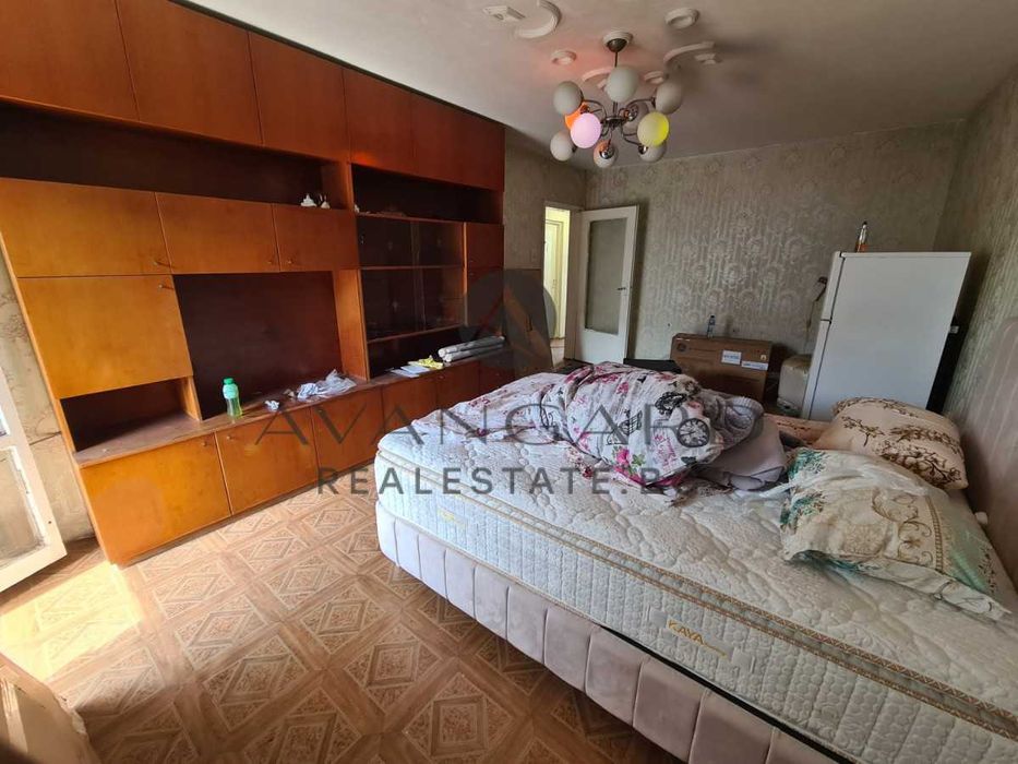 Продава се Двустаен апартамент в Пловдив, Изгрев - 68 кв.м за 956 €/кв.м - Снимка #4