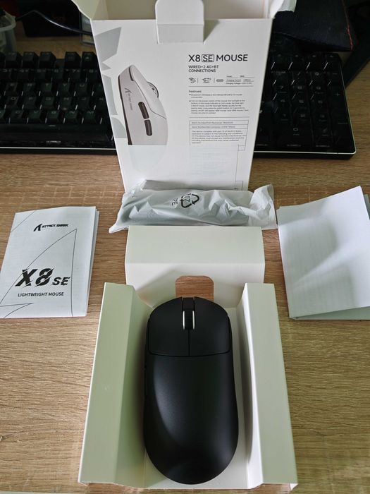 Безжична лека геймърска мишка ATTACK SHARK X8 SE | програмируема USB/BT/2.4GHz | 1k pooling rate | PixArt PAW3311 | 25000 DPI