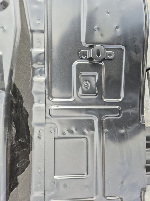 Panou spate Mazda MX3 D10E 70751 Nou OEM