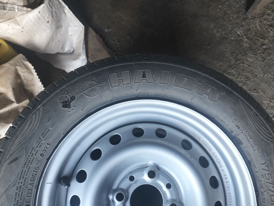 Продам колеса R13