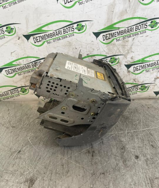 Radiocasetofon 86120 0D140 Toyota Yaris a 2-a generatie