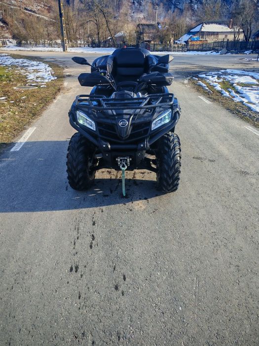 Vând atv cf moto