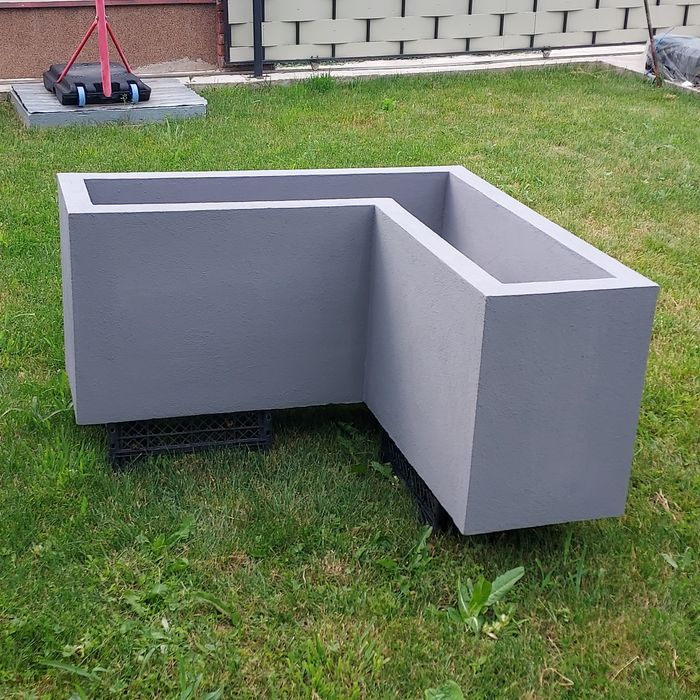 Jardiniere pt decor exterior