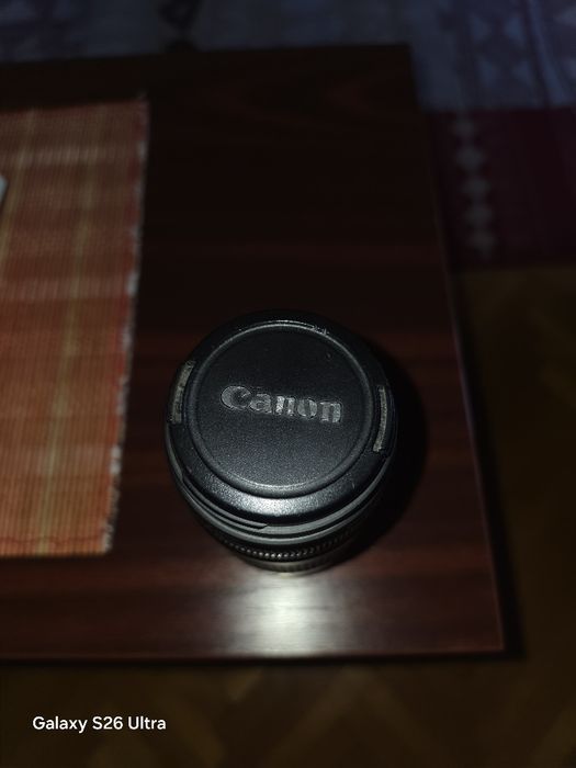Obiectiv Canon EF  75-300mm ! !