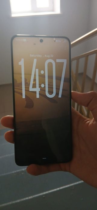 Продам Huawei в отличном состоянии