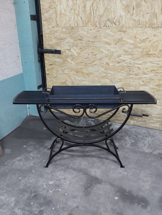 Садовые качели .