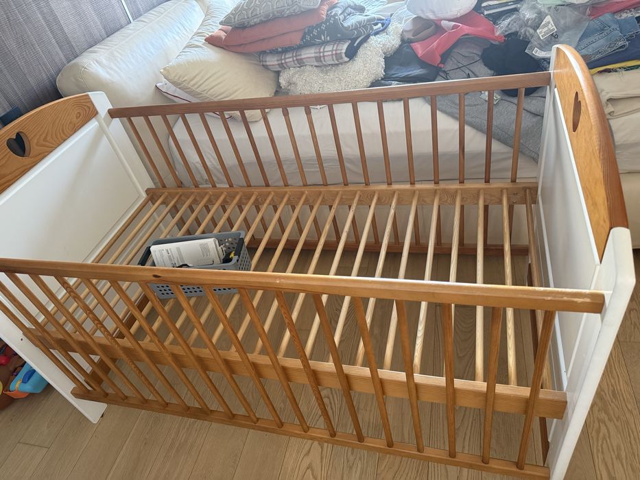 Vand patut bebe cu saltea cocos si premergator