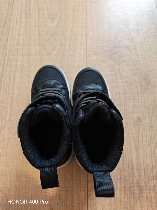 De vânzare încălțăminte imblanita pentru băieți mărimea 29 impermeabil