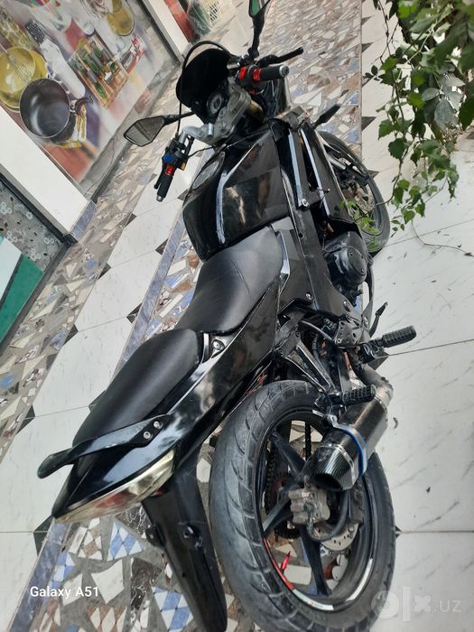 Moto sotiladi bmw 250 kubali aybi yoq