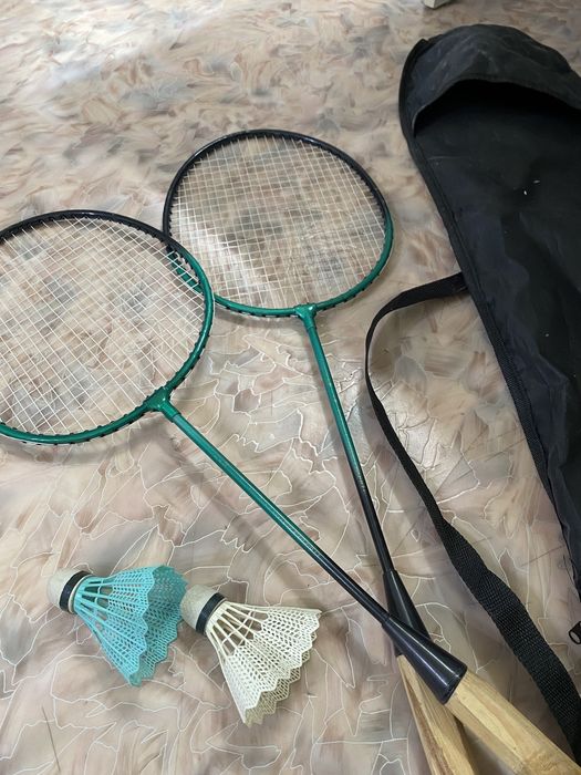 тенисные принадлежности