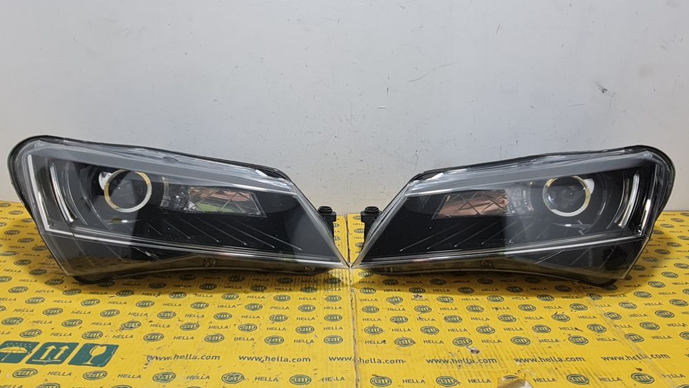 Far faruri Skoda Superb 3 3V B8 xenon adaptiv led 3V1941018A