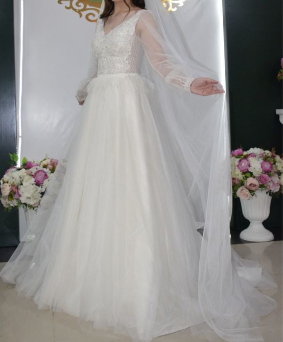 Свадебное платье