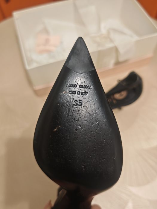 Отдам туфли 35 размер