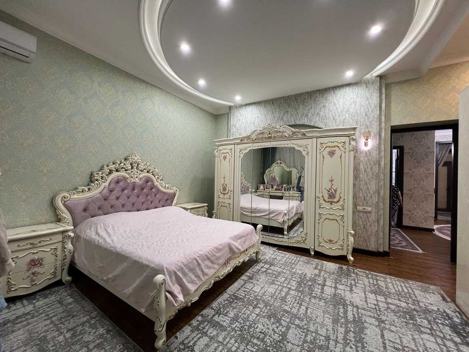 Продаю дом готовый 6 соток! Янгихаётский район,метро Янгихаёт(4 бекат)