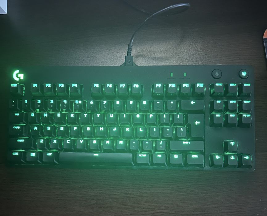 Logitech G Pro Клавиетура blue switches